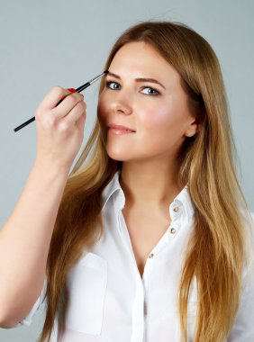 Kalıcı makyaj. Gözler 