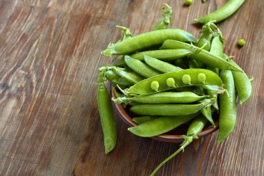 Kavanozda yeşil bezelye