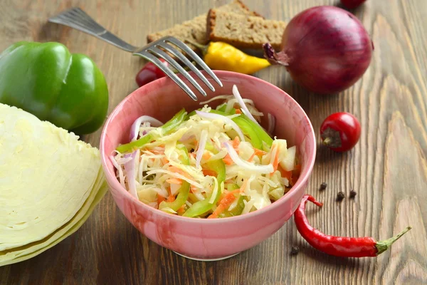 Sauerkraut with onions, carrots and peppers — Stock Photo, Image