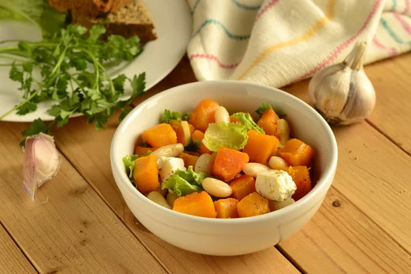 Salad with baked pumpkin — Stock Photo, Image