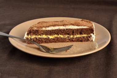 Limon kremalı çikolatalı pandispanya