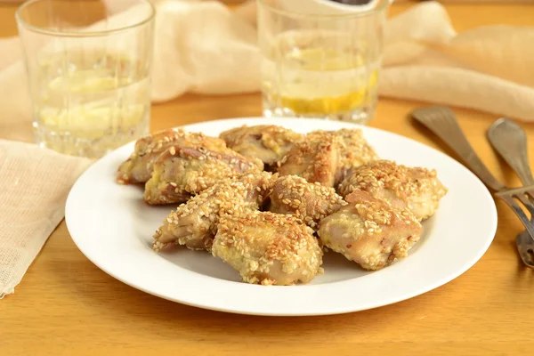 Fried chicken in sesame — Stock Photo, Image