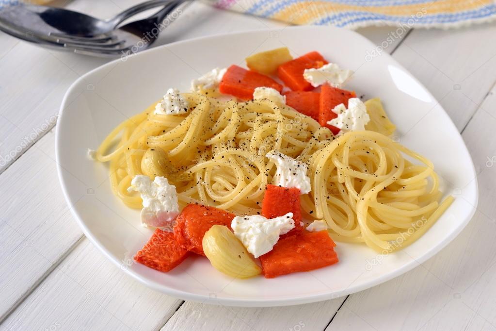 Spaghetti With Roasted Pumpkin And Cottage Cheese Stock Photo