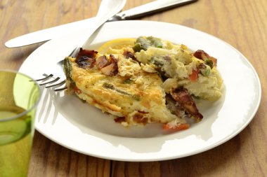 Tavuk ve sebze ile kremsi güveç