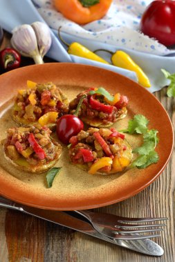 Tombet - sebze soslu kızarmış patates