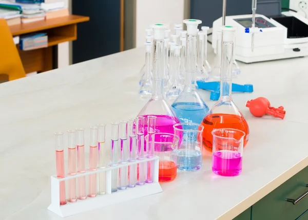 Colourful Scientific Experiment — Stock Photo, Image