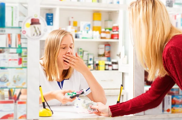 Pharmacist Bored of Her Work — Stock Photo, Image