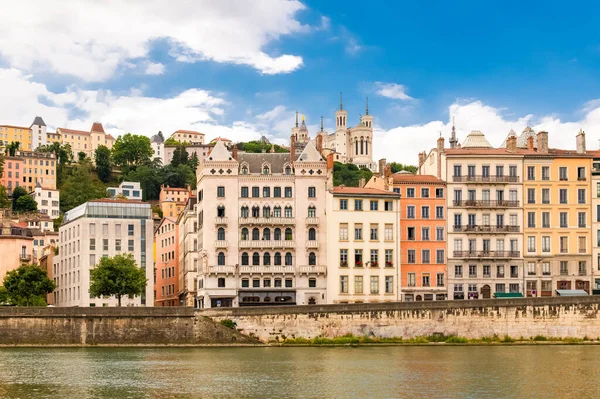 Vieux Lyon Colorful Houses Center River Saone Fourviere Cathedral Background — Stock Photo, Image