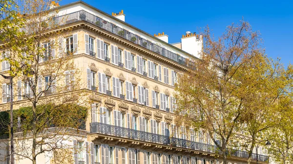 Paris Güzel Bir Bina Beaumarchais Bulvarı Bölgede — Stok fotoğraf