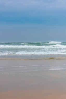 Landes 'te Biscarosse, kışın güzel plaj.
