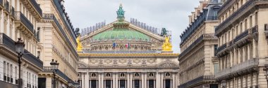 Paris, Garnier Operası, Fransız başkentinin güzel anıtı, lüks binaları var.