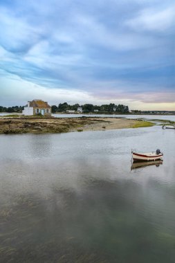 The Nichtarguer house of Saint-Cado in Brittany, on the Etel river