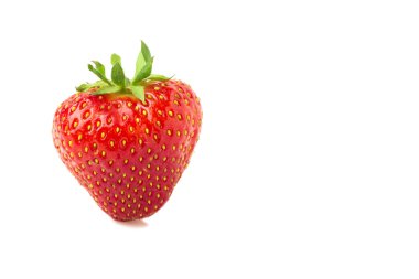 Beyaz arkaplanda çilek