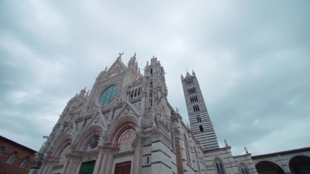 Katedralen Santa Maria Assunta i Siena — Stockvideo