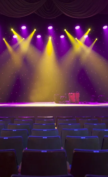 Luz da cena durante o concerto . — Fotografia de Stock