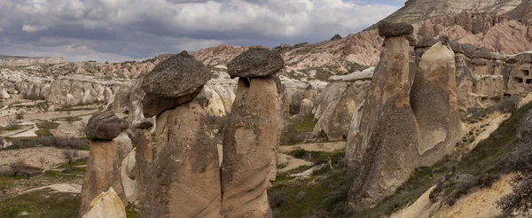 Hermosa formación rocosa en capadocia en pavo —  Fotos de Stock