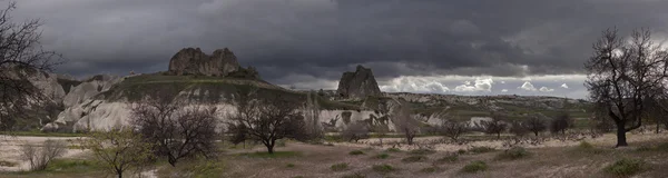 Красивые скалы в Каппадокии в индейке — стоковое фото