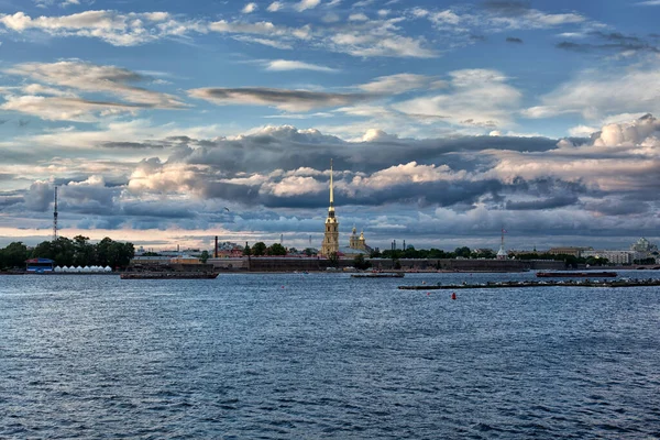 Όμορφη Θέα Της Πόλης Της Αγίας Πετρούπολης Ρωσία — Φωτογραφία Αρχείου