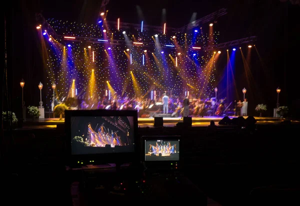 Sprzęt Oświetleniowy Wykorzystywany Podczas Filmowania Koncertów Programów Telewizyjnych — Zdjęcie stockowe