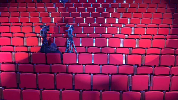 Bel Intérieur Théâtre Fauteuils Doux Dans Auditorium Lustres Dans Foyer — Photo