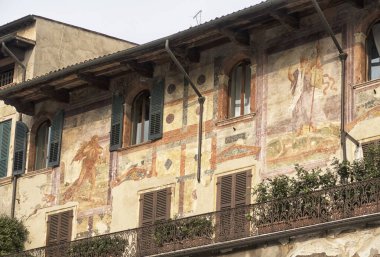 Verona şehrinin güzel hava manzarası. VERONA, ITALY.