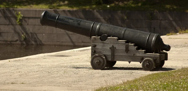 Antique cannon — Stock Photo, Image