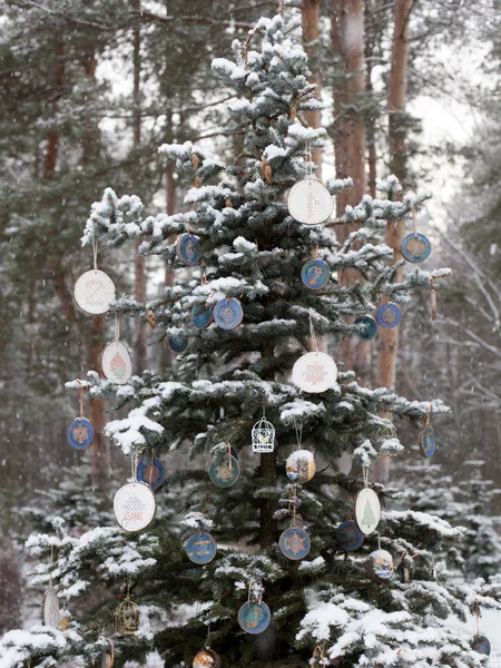 Hermosas decoraciones de Navidad fondo —  Fotos de Stock