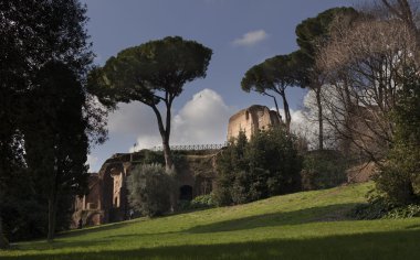 Roma. Şehir manzarası. İlgi duyulan yerler. Konumlar.