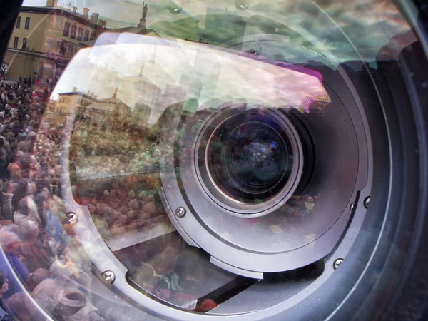 Kamera objektifi yakın çekim