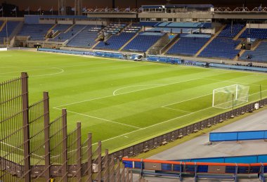 bir futbol sahası, bir genel planı