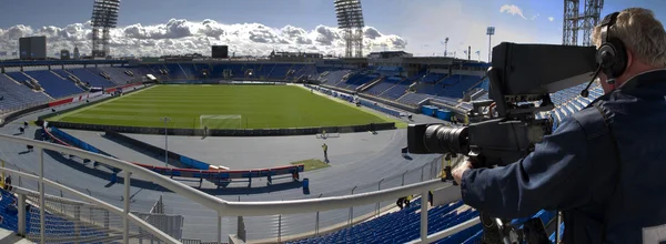 Un campo de fútbol, un plan general — Foto de Stock