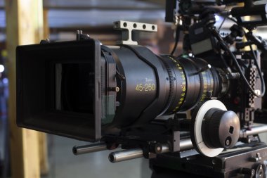 Profesyonel dijital video kamera.