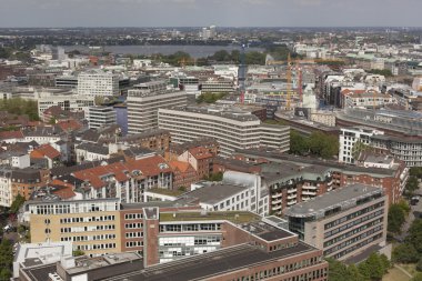 Hamburg güzel kez bakıldı.