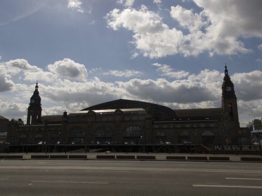 Hamburg güzel kez bakıldı.