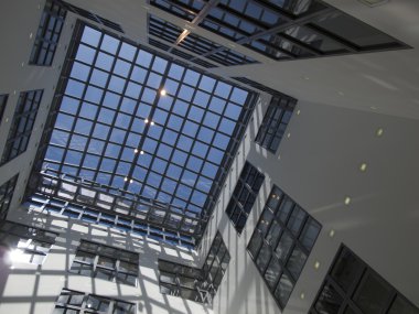 Hamburg güzel kez bakıldı.