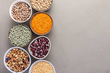 Kâselerdeki farklı baklagiller