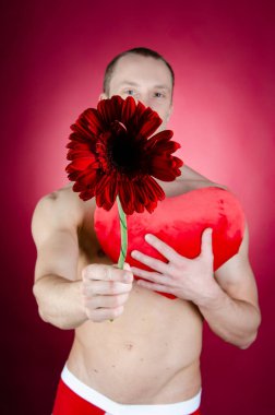 Sevgililer günün kutlu olsun yakışıklı seksi çocuk..