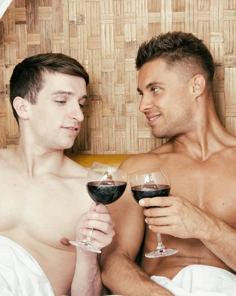 Amour Romantisme Couple Gay Sont Repos Maison Sur Lit — Photo