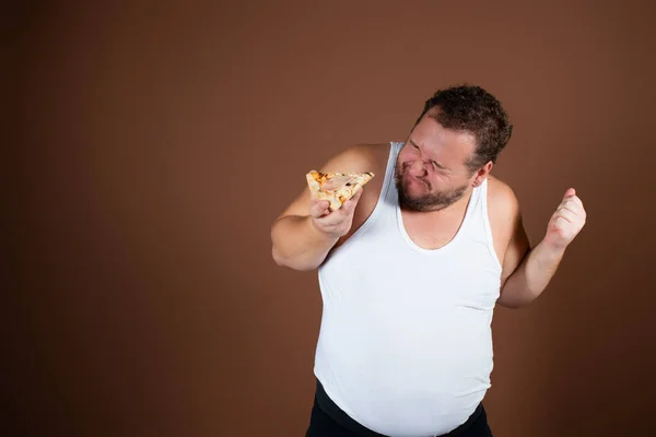 Dieta Estilo Vida Saludable Hombre Gordo Divertido Con Una Hamburguesa — Foto de Stock