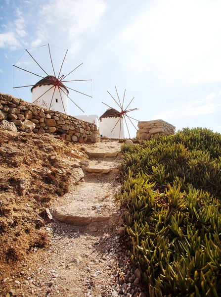 Wiatraki w mykonos — Zdjęcie stockowe