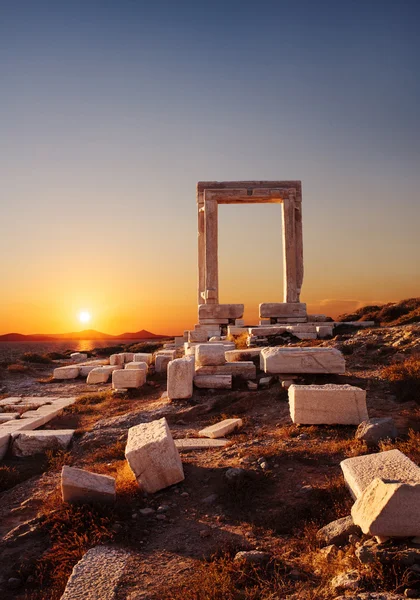 Portara brána v Řecku Naxos. — Stock fotografie