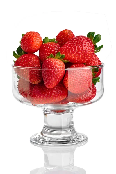 Glass bowl with fresh strawberries isolated on white background — Stock Photo, Image