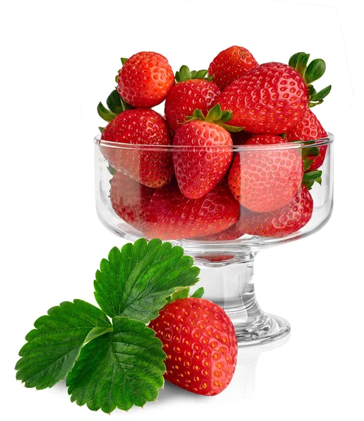 Glass bowl with fresh strawberries isolated on white background — Stock Photo, Image