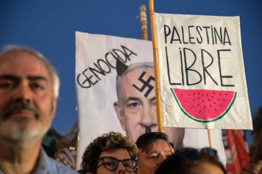 Buenos Aires, Argentina; October 7, 2025: massive protest in support of Palestine marking two years since the intensification of the Israeli Zionist genocide in Gaza. Sign: free Palestine.
