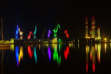 Endüstriyel kargo Vinçler dock
