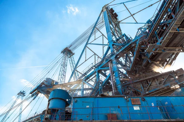 Mining machinery in the mine — Stock Photo, Image