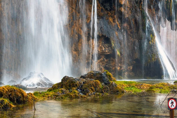 Fechar da cachoeira — Fotografia de Stock