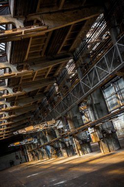 karanlık sanayi iç