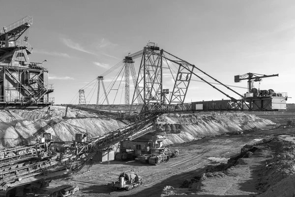 Mining machinery in the mine — Stock Photo, Image