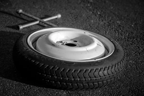 Spare wheel of a car — Stock Photo, Image